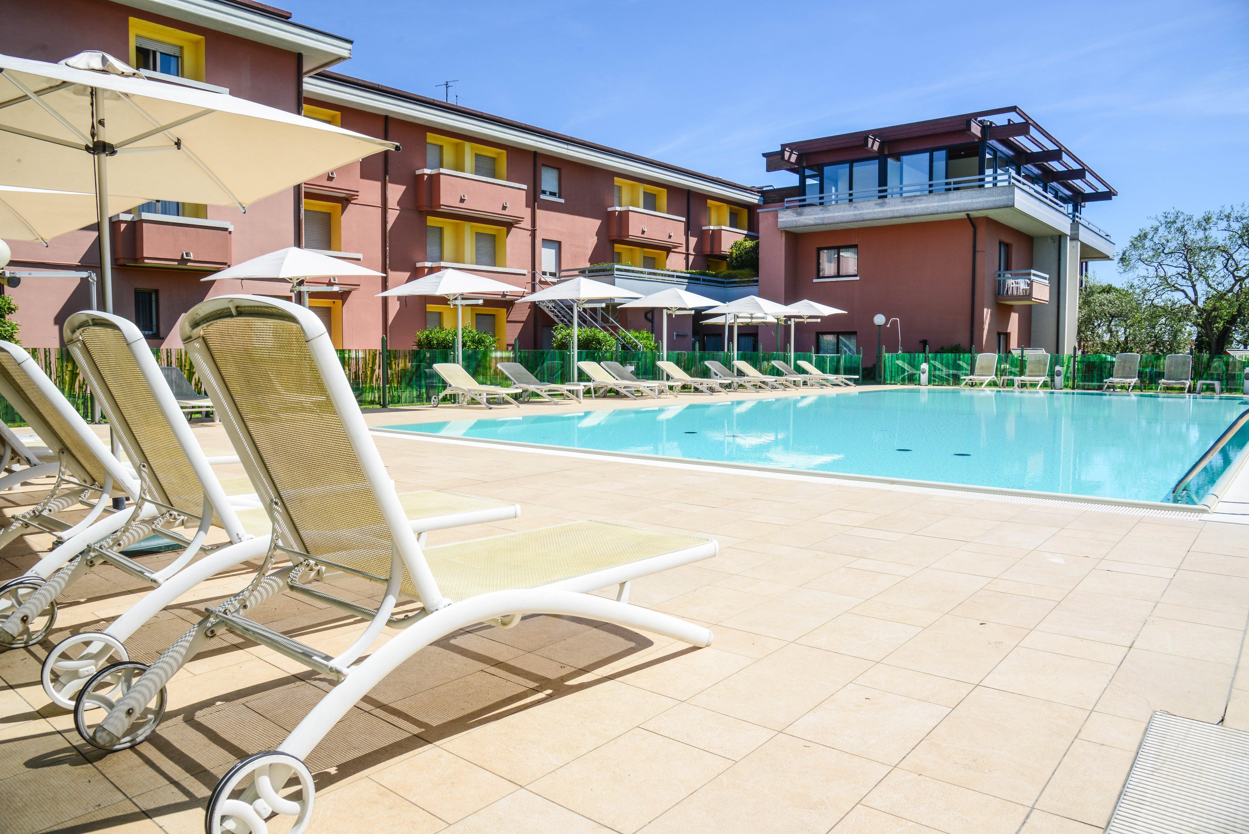 Hotel Oliveto Desenzano del Garda Esterno foto