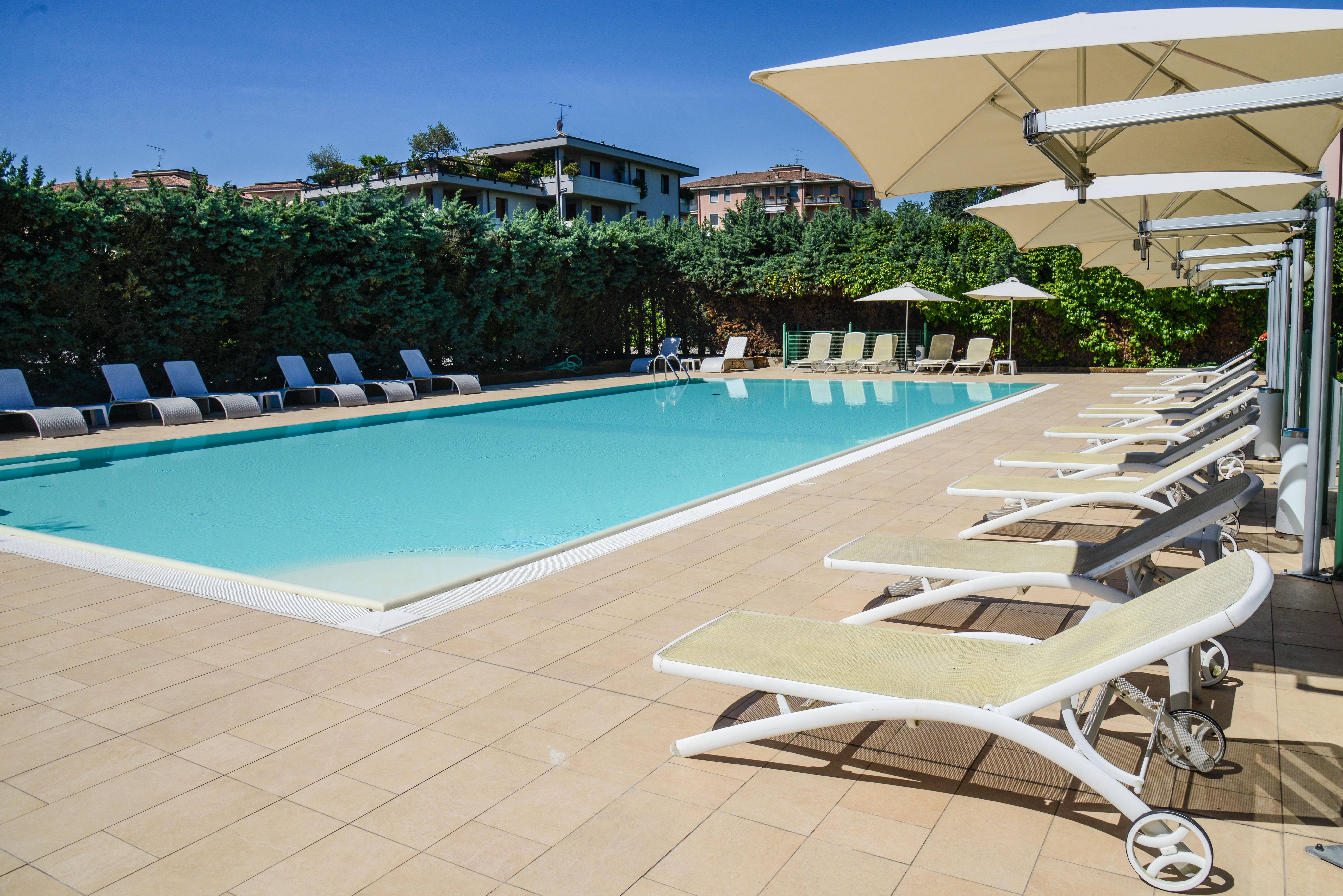 Hotel Oliveto Desenzano del Garda Esterno foto