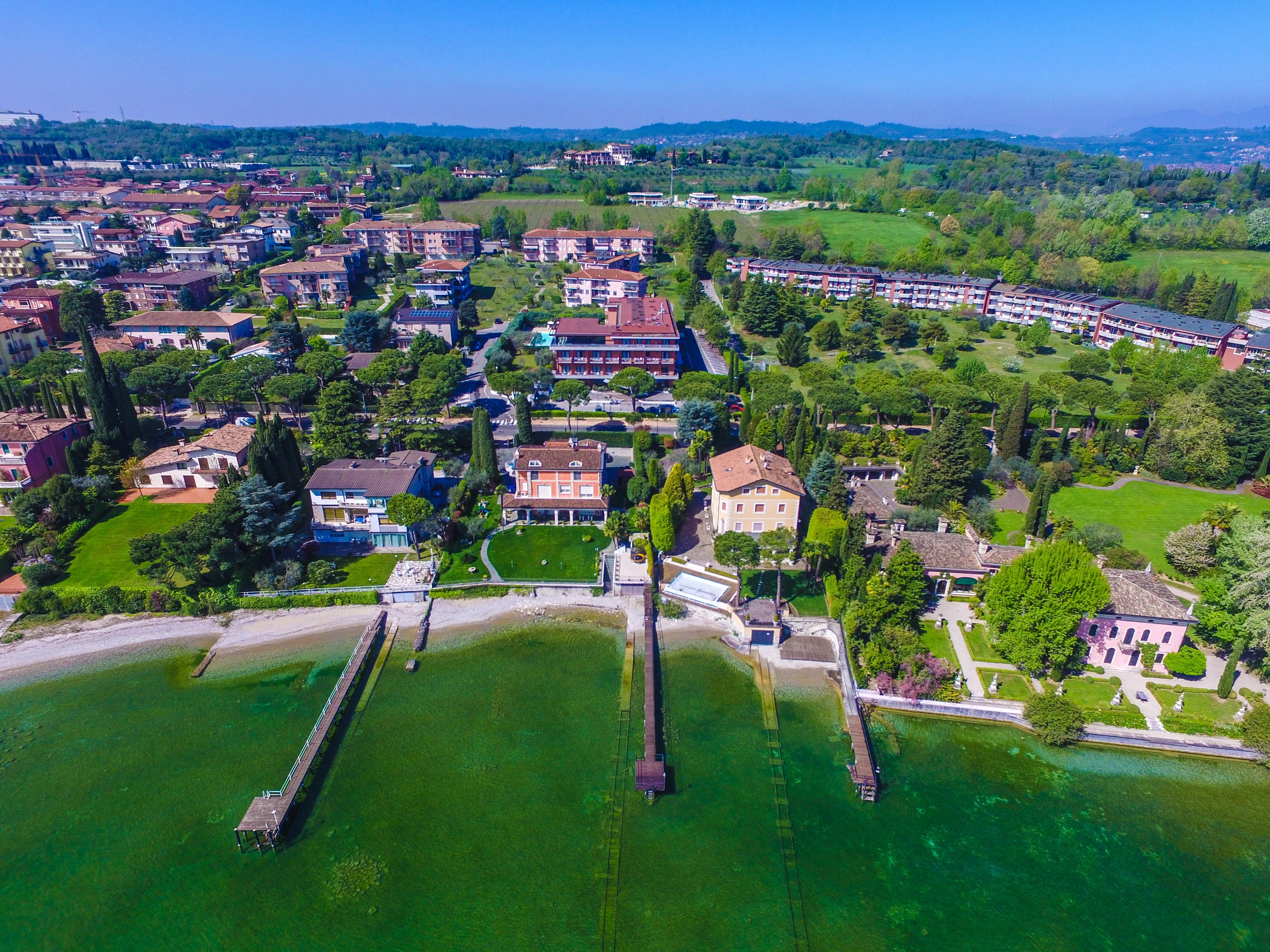 Hotel Oliveto Desenzano del Garda Esterno foto